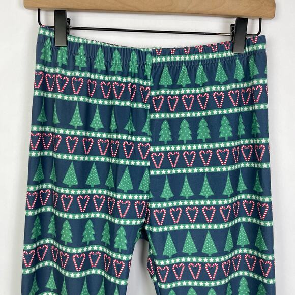 Sugar Bee Boutique | Christmas Tree & Candy Cane Mommy Skinny Leg Pajama Set - Picture 10 of 13